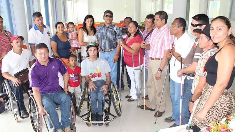 Población en situación de discapacidad recibieron apoyo económico derivado del parrando llanero realizado en Yopal, Casanare.